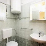 Appartamento With Parking Space Banjol, Rab - 5041 Banjol