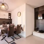 With Parking Space Banjol, Rab - 5041 Apartment Banjol