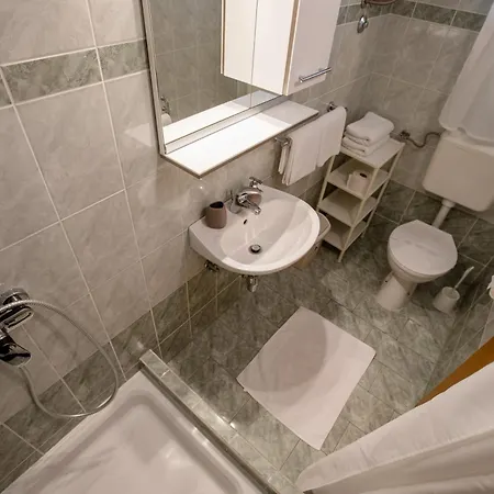 With Parking Space Banjol, Rab - 5041 Apartament