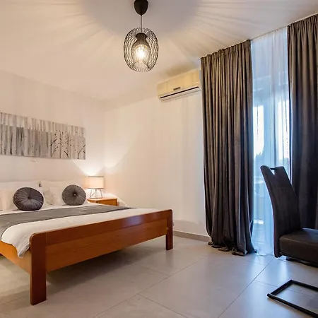 Apartament With Parking Space Banjol, Rab - 5041 Banjol